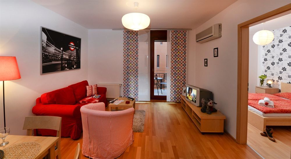 Aboriginal Budapest Apartments Buitenkant foto